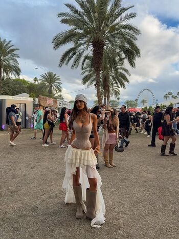 🔥 Ella cervetto leaked private photo uncensored full