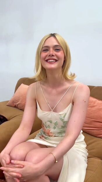 🔥 Elle fanning page leaked private photo uncensored full