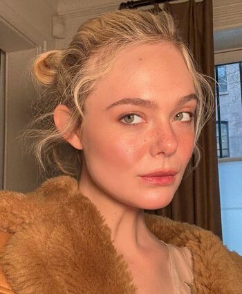 🔥 Elle fanning page leaked private photo uncensored full