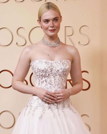 🔥 Elle fanning page leaked private photo uncensored full