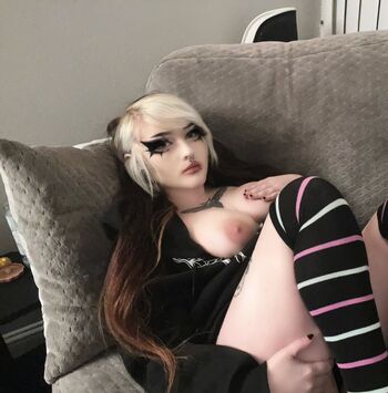 🔥 Ellieenvy leaked private photo uncensored full