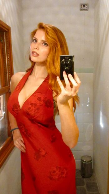 🔥 Emily deyt aysage leaked private photo uncensored full