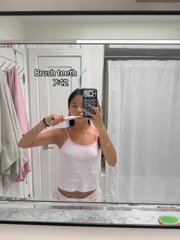 🔥 Emily ha leaked private photo uncensored full