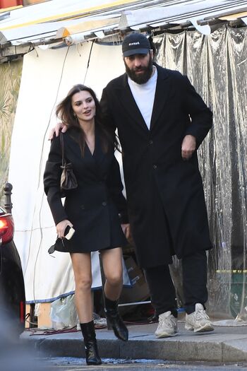 🔥 Emily ratajkowski  page leaked private photo uncensored full