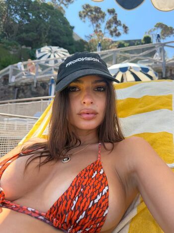 🔥 Emily ratajkowski  page leaked private photo uncensored full