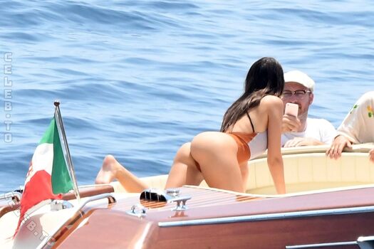 🔥 Emily ratajkowski  page leaked private photo uncensored full