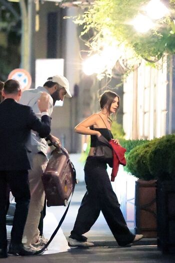🔥 Emily ratajkowski  page leaked private photo uncensored full