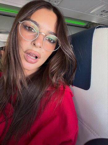 🔥 Emily ratajkowski  page leaked private photo uncensored full