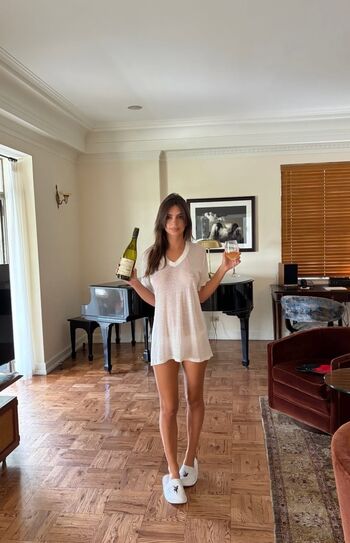 🔥 Emily ratajkowski  page leaked private photo uncensored full