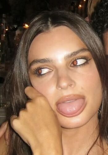 🔥 Emily ratajkowski  page leaked private photo uncensored full