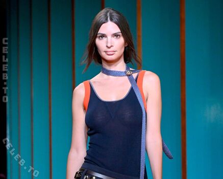 🔥 Emily ratajkowski  page leaked private photo uncensored full