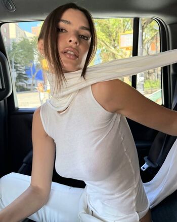 🔥 Emily ratajkowski  page leaked private photo uncensored full