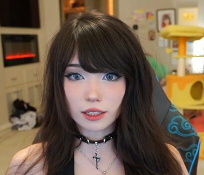 🔥 Emiru  page leaked private photo uncensored full