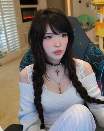 🔥 Emiru  page leaked private photo uncensored full