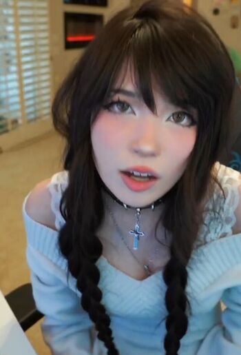 🔥 Emiru  page leaked private photo uncensored full