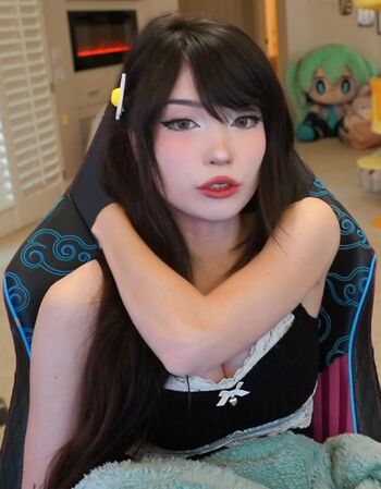 🔥 Emiru  page leaked private photo uncensored full