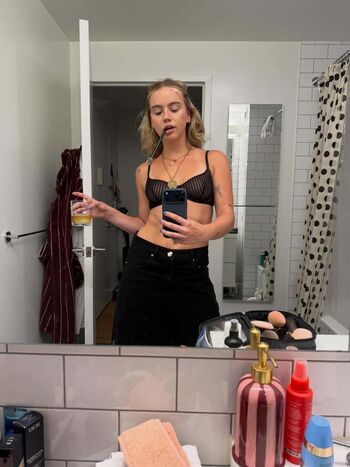 🔥 Emma brooks leaked private photo uncensored full