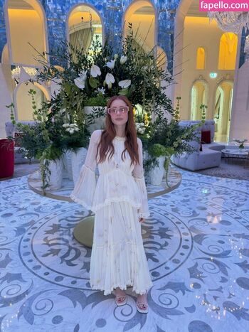 🔥 Emma roberts leaked private photo uncensored full