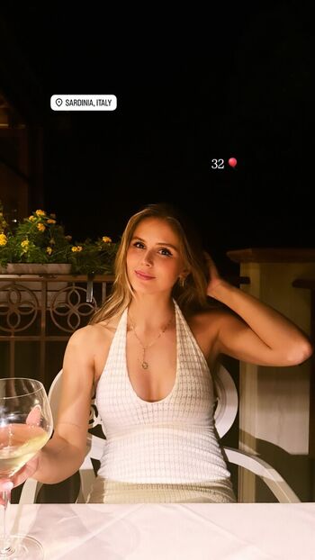 🔥 Erin moriarty leaked private photo uncensored full