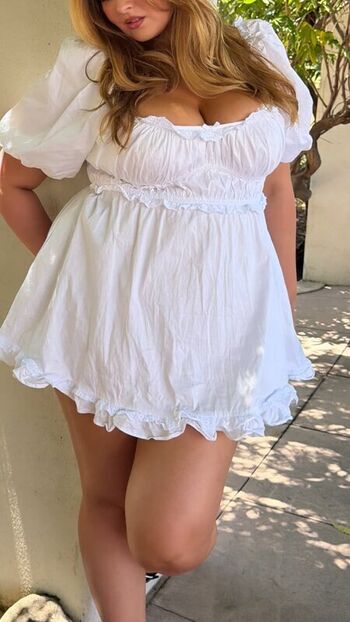 🔥 Erinmhk page leaked private photo uncensored full