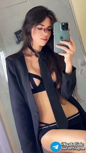 🔥 Fernanda aquino  page leaked private photo uncensored full