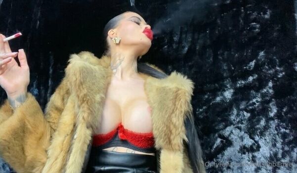 🔥 Fetischbarbie leaked private photo uncensored full