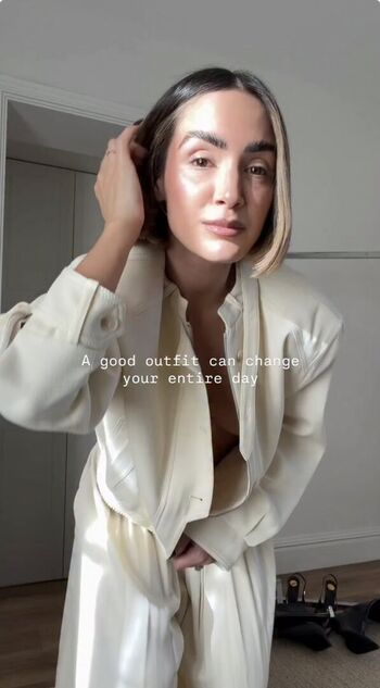 🔥 Frankie bridge  page leaked private photo uncensored full