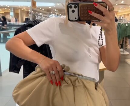 🔥 Frankie bridge leaked private photo uncensored full