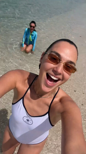 🔥 Gal gadot leaked private photo uncensored full