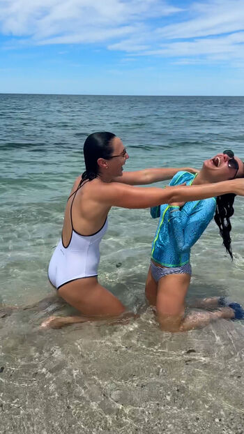 🔥 Gal gadot leaked private photo uncensored full