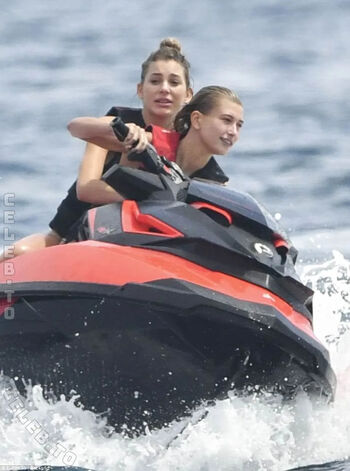 🔥 Hailey bieber leaked private photo uncensored full