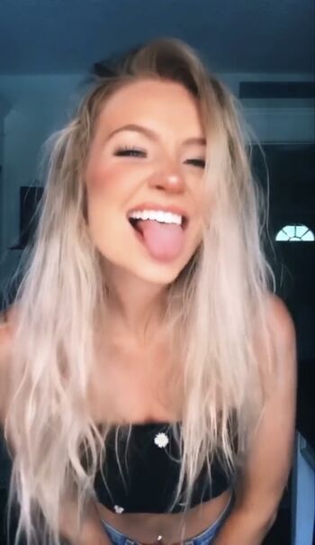 🔥 Hailey malles page leaked private photo uncensored full