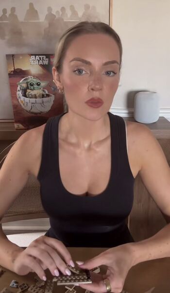 🔥 Hailey malles page leaked private photo uncensored full