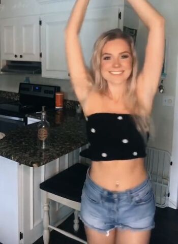 🔥 Hailey malles page leaked private photo uncensored full