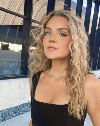 🔥 Hailey malles page leaked private photo uncensored full