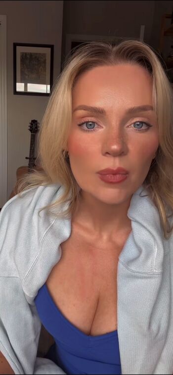🔥 Hailey malles page leaked private photo uncensored full