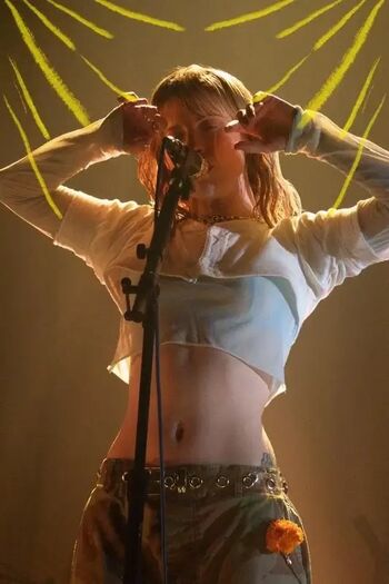 🔥 Hayley williams leaked private photo uncensored full