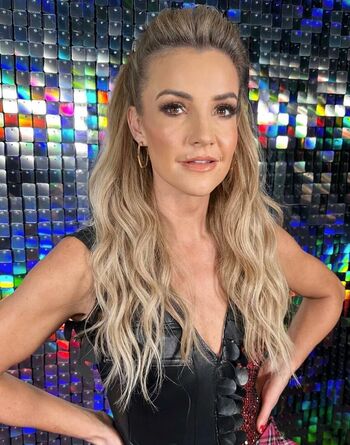 🔥 Helen skelton page leaked private photo uncensored full