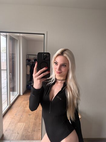 🔥 Helenakingsoul page leaked private photo uncensored full