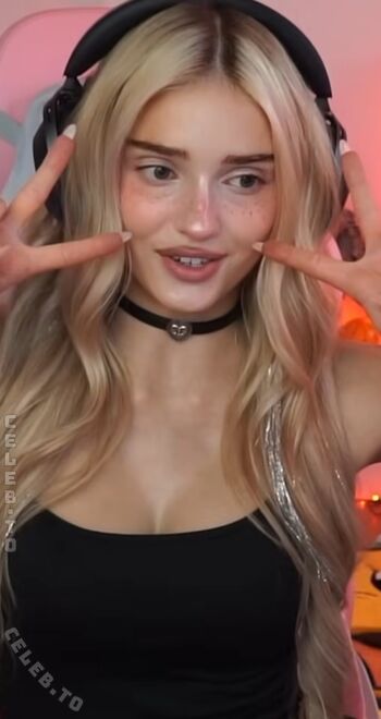 🔥 Honeypuu  page leaked private photo uncensored full