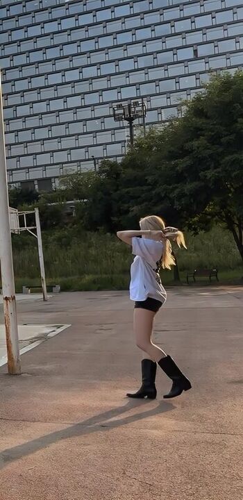 🔥 Honeypuu  page leaked private photo uncensored full