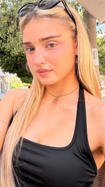 🔥 Honeypuu  page leaked private photo uncensored full