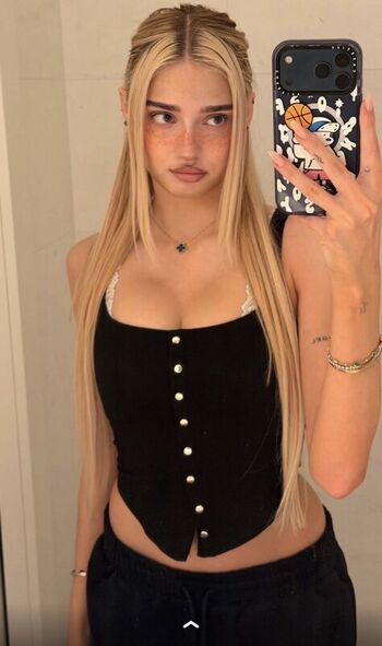 🔥 Honeypuu  page leaked private photo uncensored full