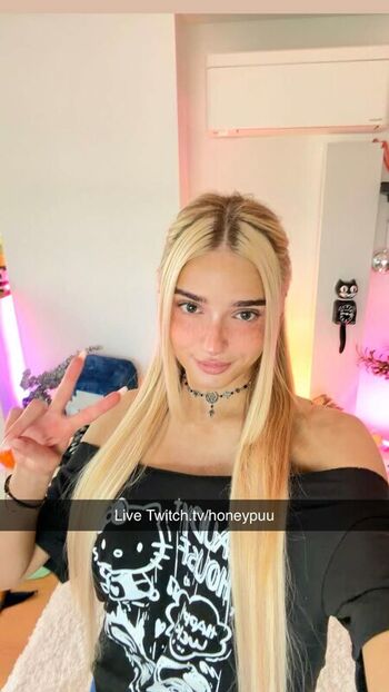 🔥 Honeypuu  page leaked private photo uncensored full