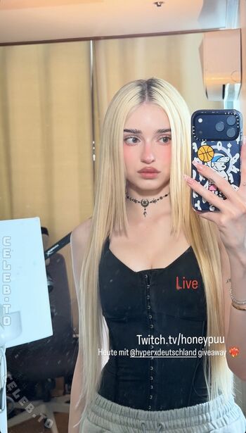 🔥 Honeypuu leaked private photo uncensored full