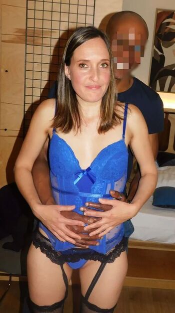 🔥 Hotwife  page leaked private photo uncensored full