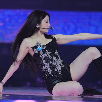 🔥 Huh yunjin  page leaked private photo uncensored full