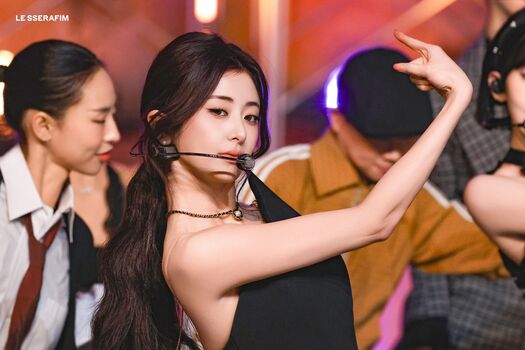 🔥 Huh yunjin  page leaked private photo uncensored full