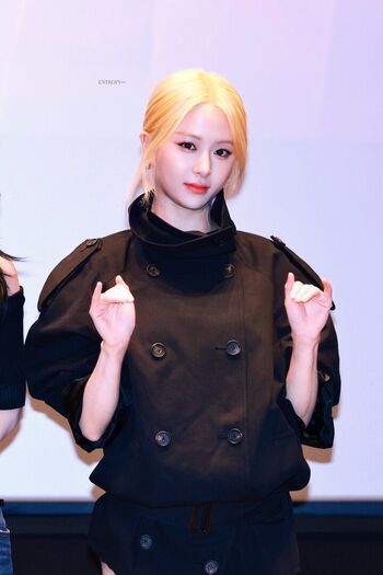 🔥 Huh yunjin leaked private photo uncensored full