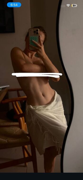 🔥 Iamcarlavoicu page leaked private photo uncensored full